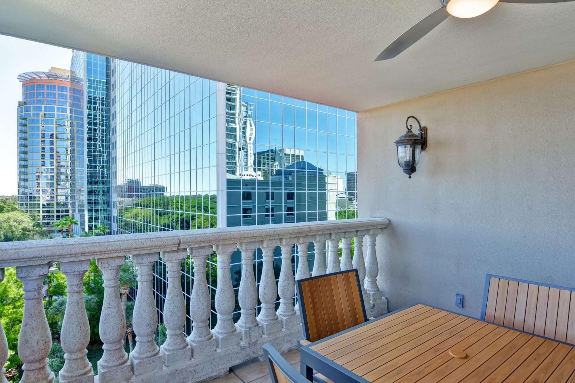 Embassy Suites By Hilton Orlando Downtown Esterno foto